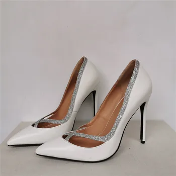 Туфли-лодочки с перекрестным ремешком из серебристых блесток, женские вечерние туфли из белой кожи с острым носком на тонком каблуке, женские слипоны