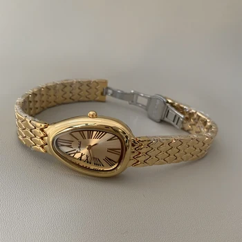 Модные Темпераментные минималистичные часы со стальным ремешком в виде змеиной головы Для женщин, подарок студентке, Женские аксессуары