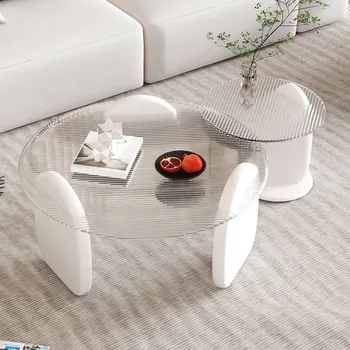 Новый журнальный столик в кремовом стиле, небольшой светильник, роскошная современная гостиная, домашний минималистичный креативный чайный столик.