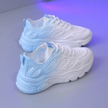 2023 Новая модная женская спортивная обувь, Белая спортивная обувь для бега на толстой подошве, Женская обувь для прогулок на открытом воздухе
