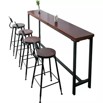 Журнальный столик на заказ, высокий барный столик из орехового дерева, стол и стул, комбинация из массива дерева, бытовой длинный стол на фоне стены.