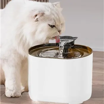 Подключаемый автоматический фильтр Intelligence объемом 2,2 л, обеспечивающий циркуляцию воды для кошек и собак