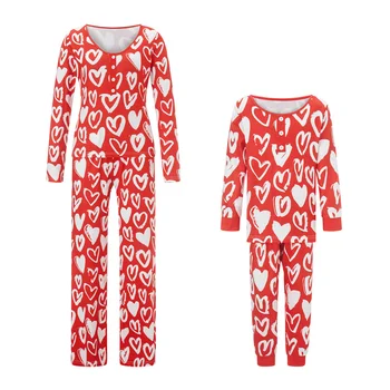 Семейные пижамы на День Святого Валентина, пижамы с принтом в виде сердца, футболка с длинными рукавами и брюки, подходящая одежда для мамы и дочки, одежда для отдыха