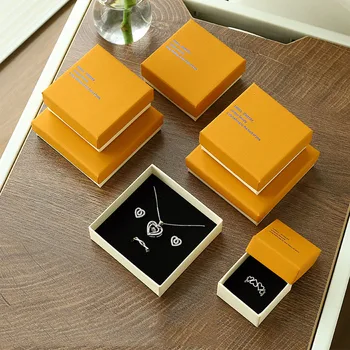 Модная и изысканная подарочная коробка для хранения с надписью Упаковка Кольца Серьги Органайзер для ювелирных изделий для путешествий Маленькие сумки-футляры